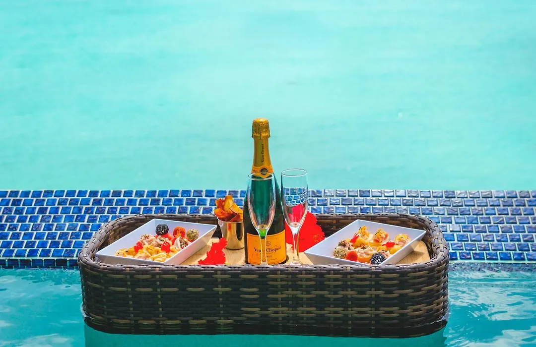 Cocos Hotel Antigua (Adults Only)-1